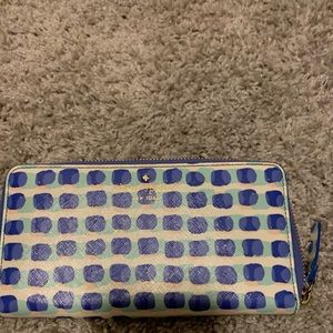 Kate Spade zip around wallet